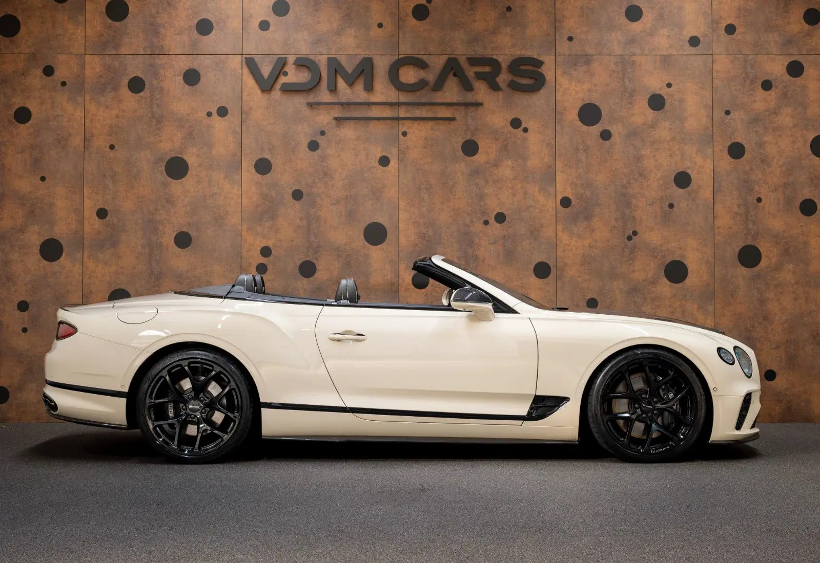 Bentley Continental GTC * MANSORY * Carbon * Blackline * B&amp;O *  - 112441