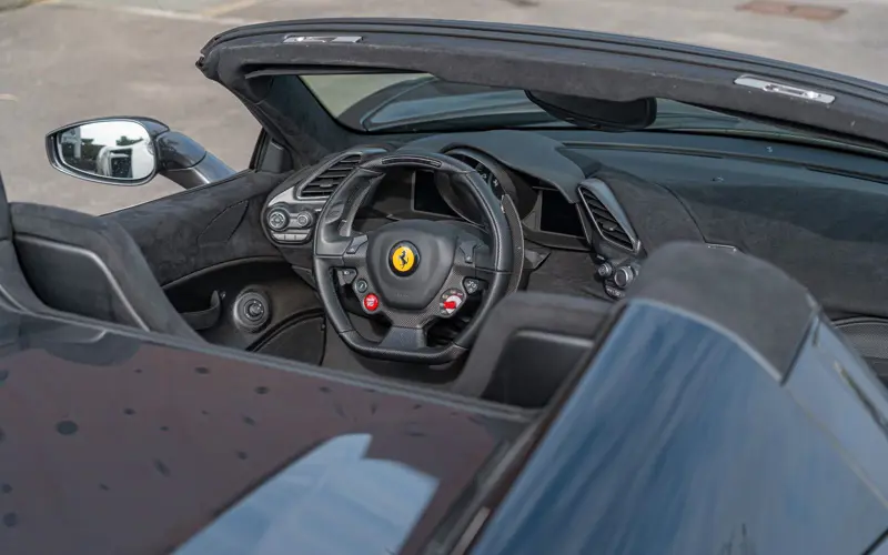 Ferrari 488 Pista Spider * CARBON 12X * 635KM * NEW SERVICE *  - 133223