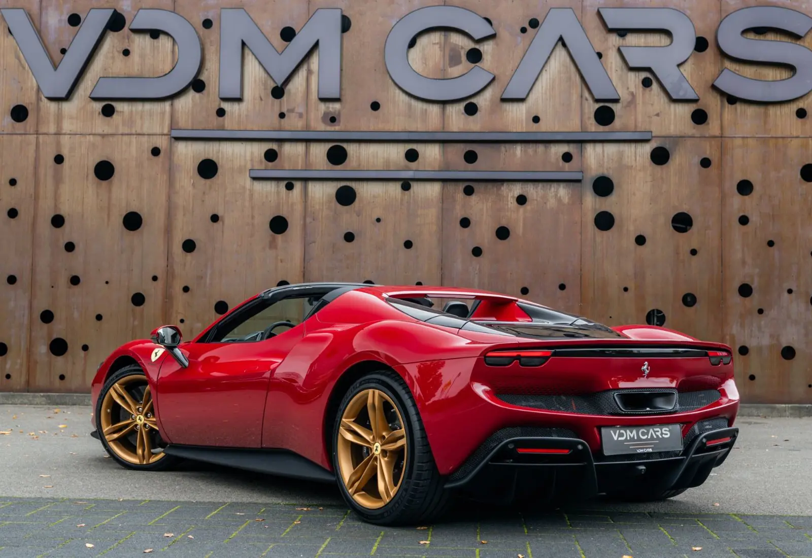 Ferrari 296 GTS * 1.HAND * ACC * CARPLAY * AFS * CONNECT * DAYTONA *  - 119190