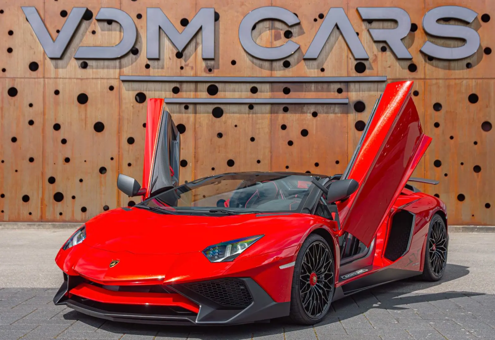 Lamborghini Aventador SV Roadster * ONLY 1.650 KM * 1 OF 500 *  - 131295