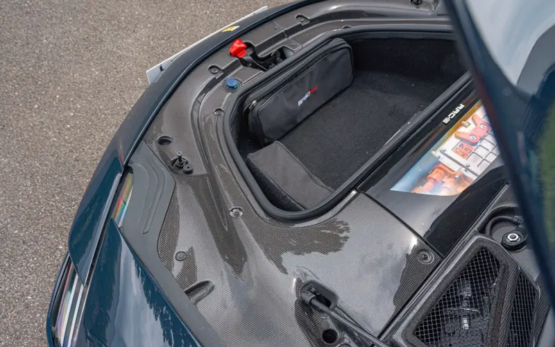 Ferrari SF90 Spider * CARBON(12x) * CARPLAY * LIFT * TWO-TONE *  - 126546