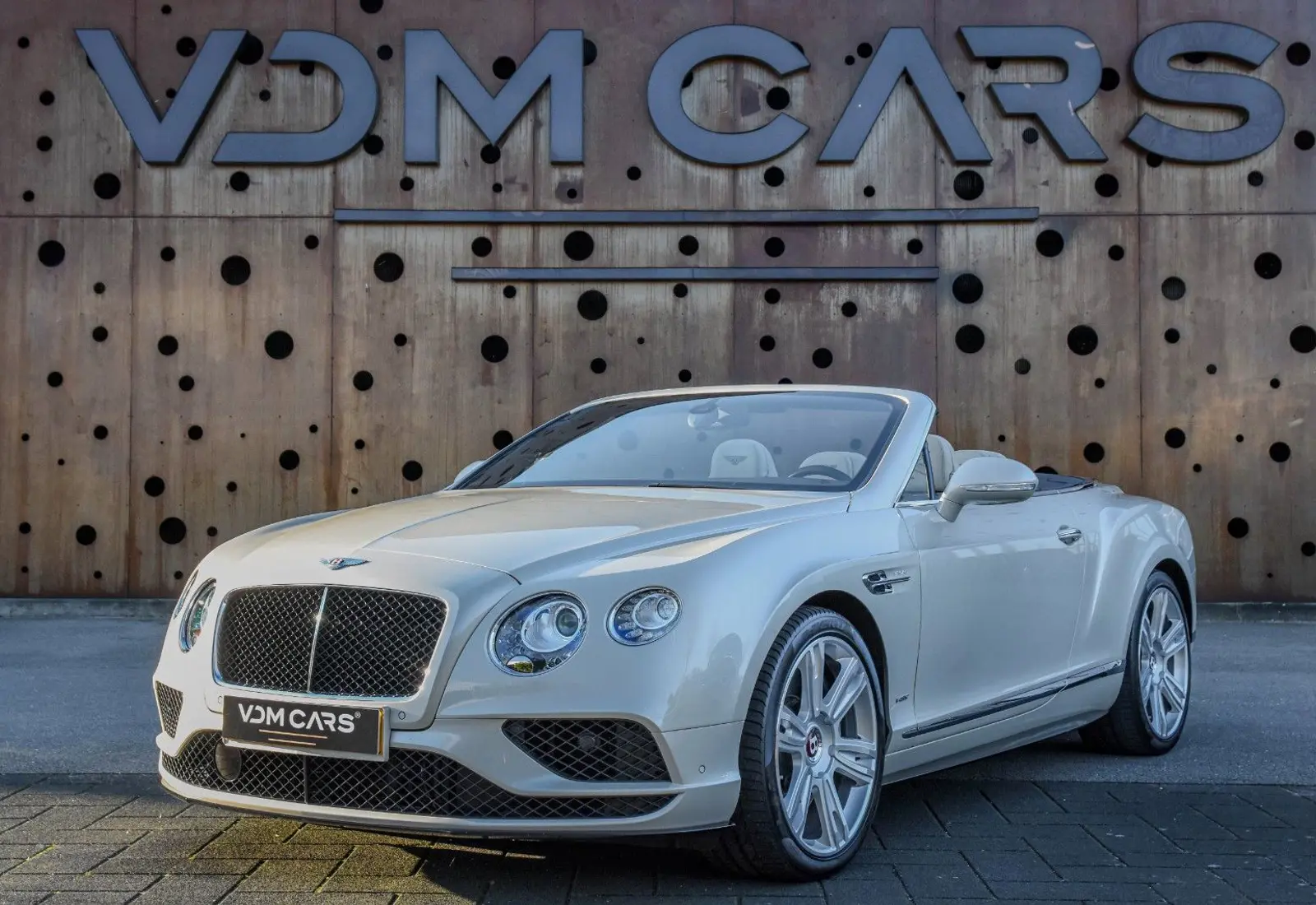 Bentley Continental GTC V8 S * 1. OWNER * MULLINER * MASSAGE *  - 79614