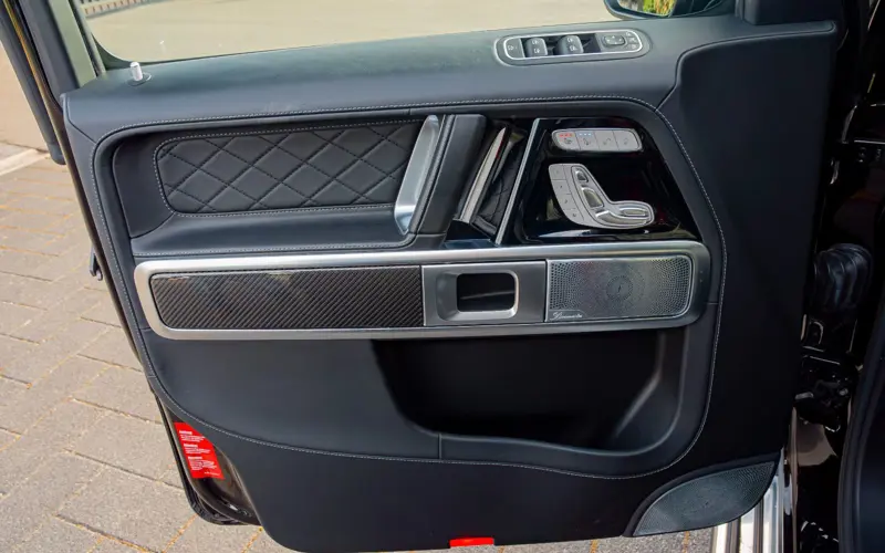 Mercedes-Benz G 63 AMG * AKRAPOVIC * NIGHT * MASSAGE *  - 113424