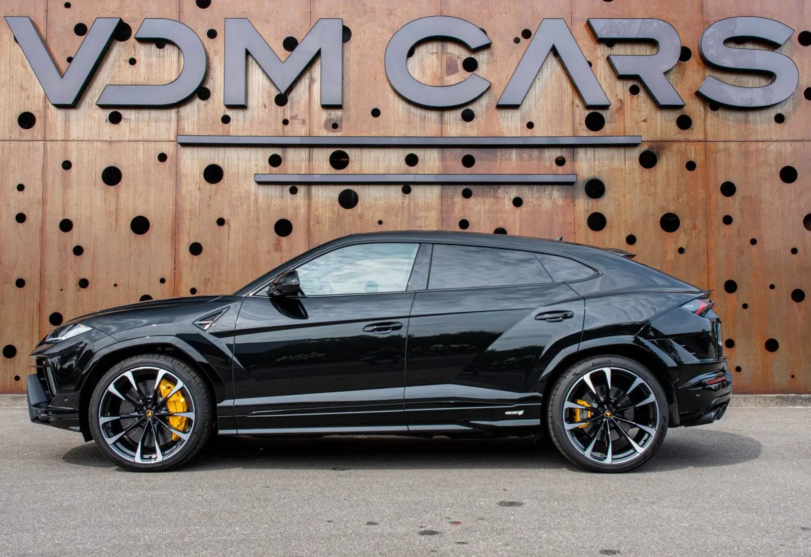 Lamborghini Urus S * MY24 * STOCK * MASSAGE * PANO * STYLE * CARBON * B&amp;O - 57813