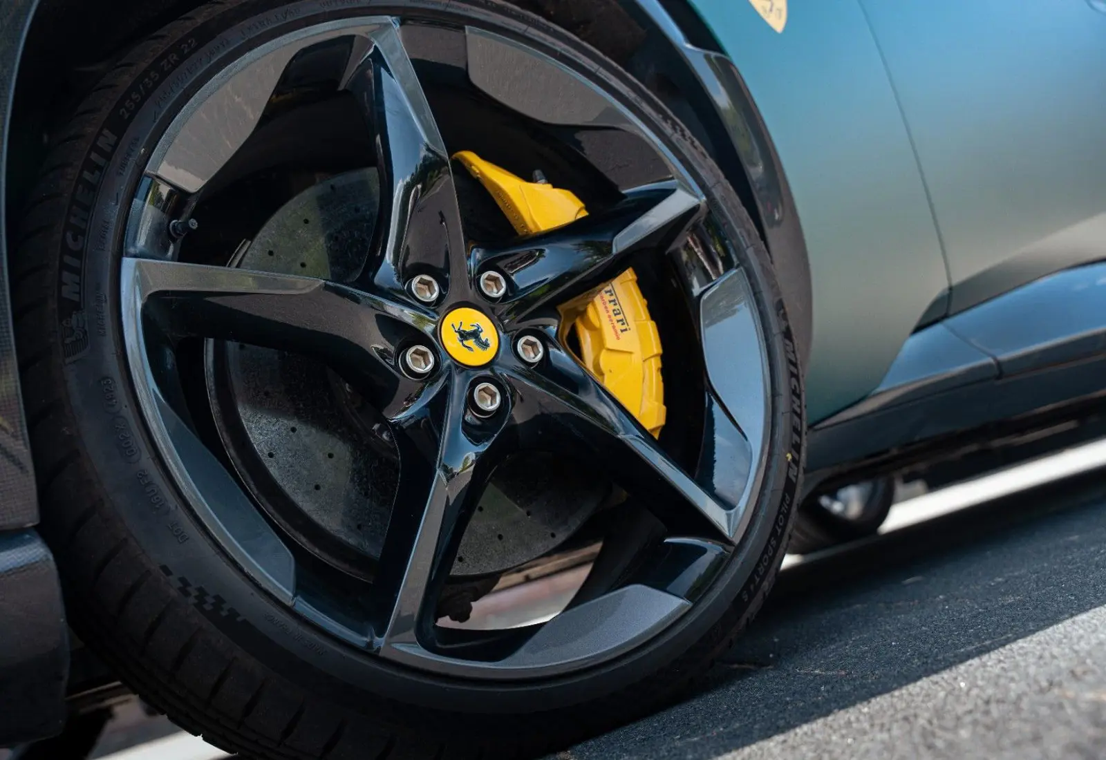 Ferrari Purosangue * ATELIER * FULL CARBON * MASSAGE * FULL *  - 151523