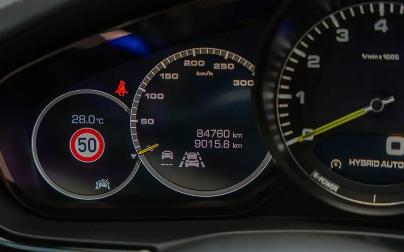 Porsche Panamera Sport Turismo 4 E-Hybrid * SPORTPAKET * CH - 168564