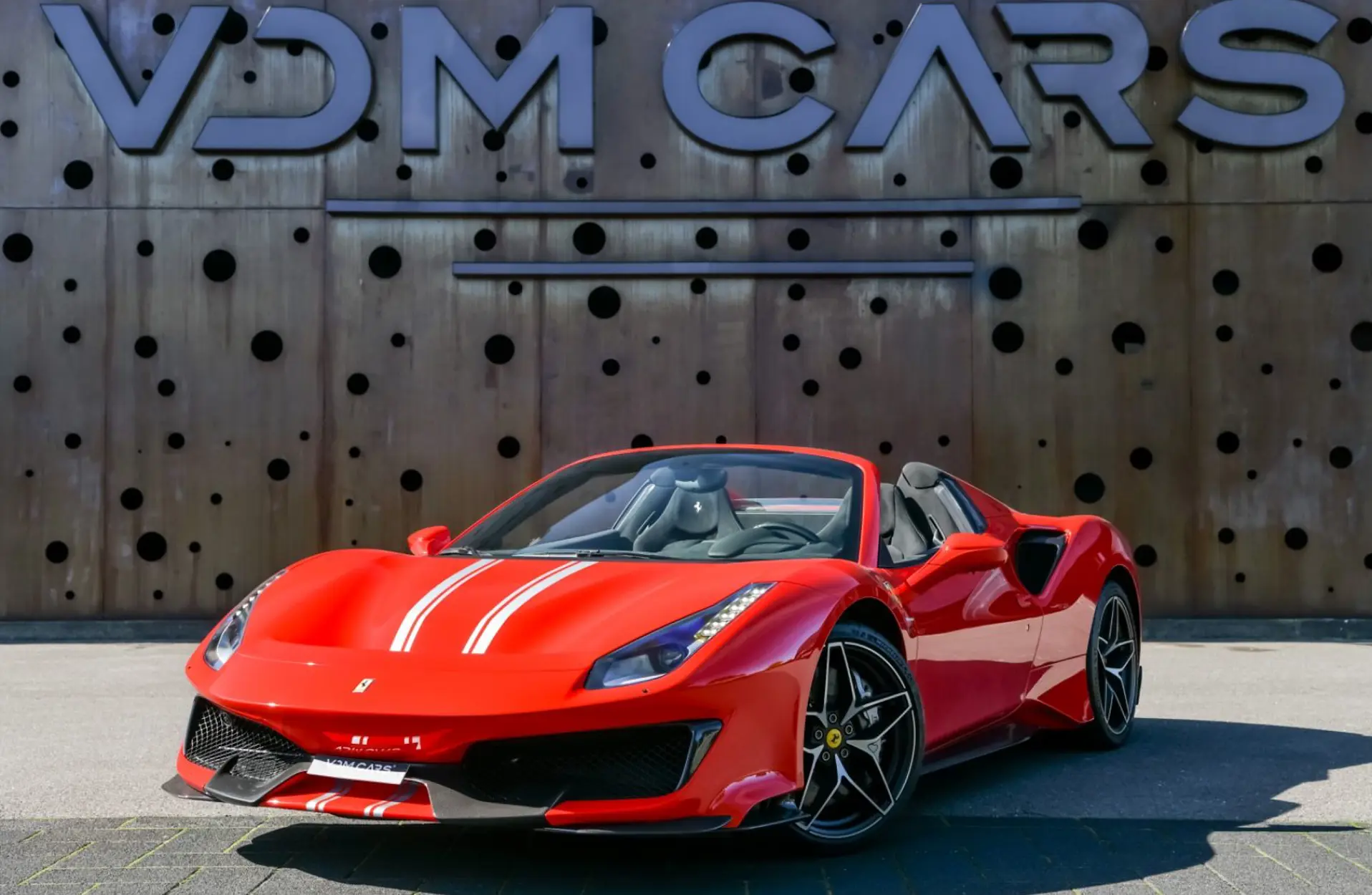 Ferrari - 488 Pista - 123927