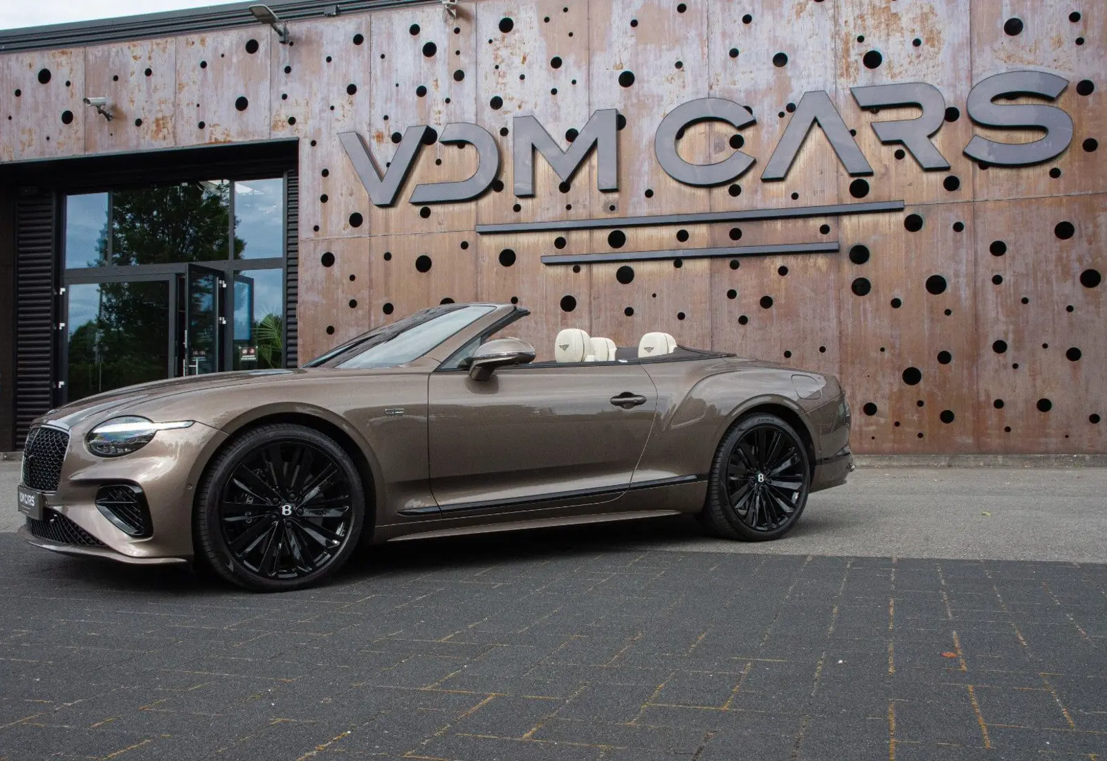 Bentley Continental GTC Speed * AKRAPOVIC * 1st EDITION * VOL - 150081