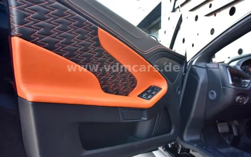 Aston Martin Vanquish Zagato Shooting Brake | 1 of 99 | NEW - 105165