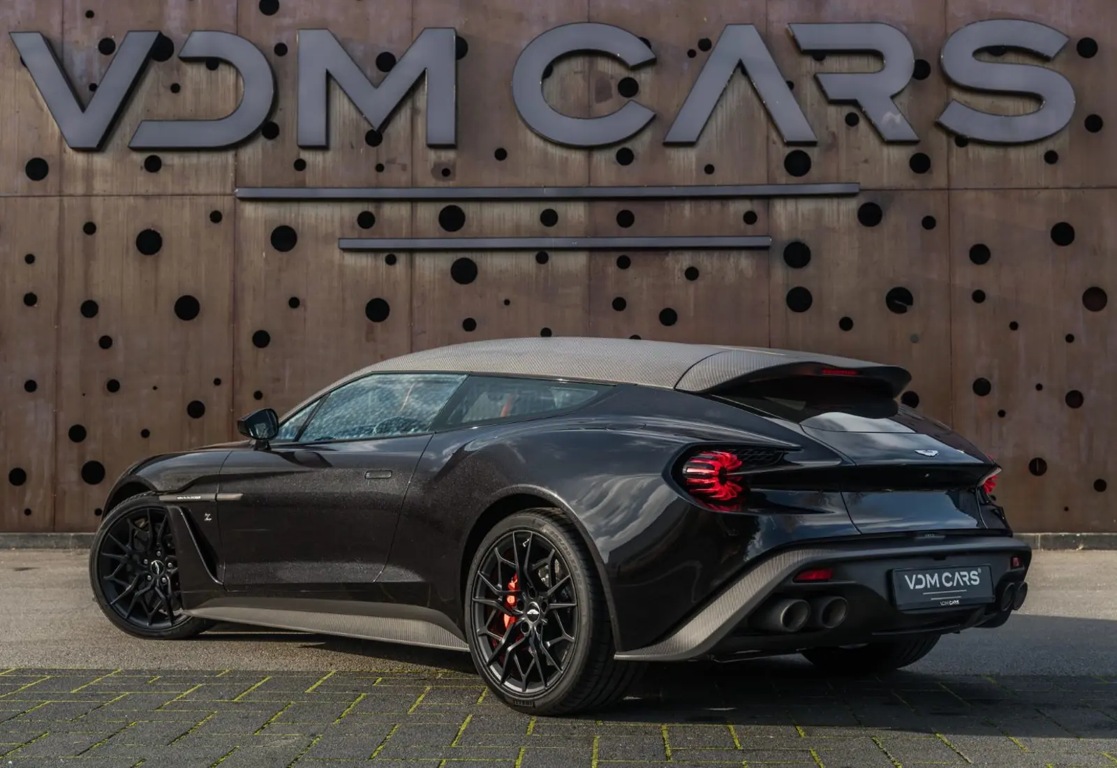 Aston Martin Vanquish Zagato Shooting Brake NEW SERVICE ! NEW - 125088