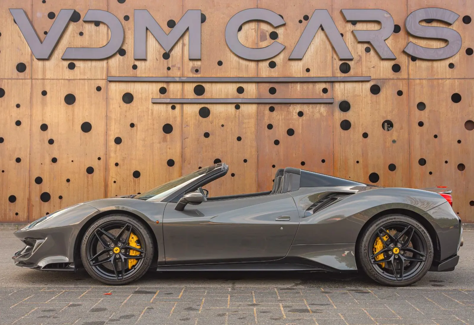 Ferrari 488 Pista Spider * CARBON 12X * ONLY 635KM * NETTO *  - 106698