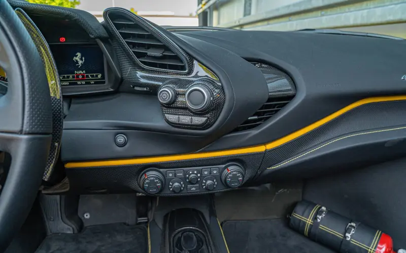 Ferrari 488 Pista Spider * ONLY 365 KM * CARBON (14x) * LIFT *  - 108495