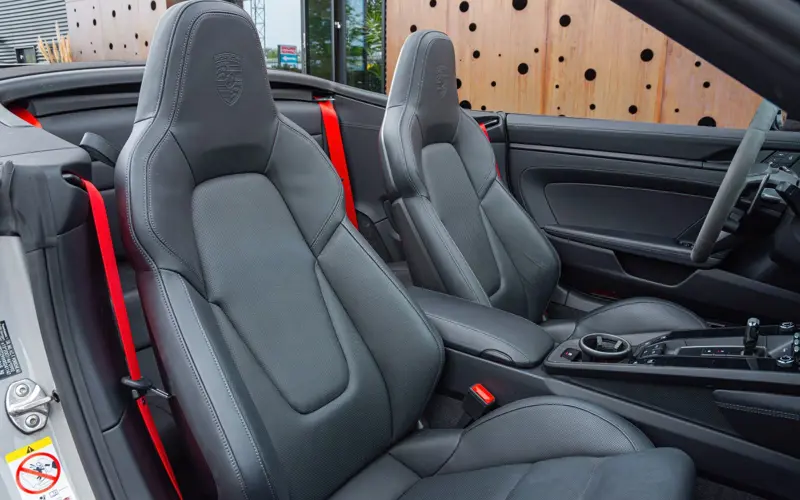 Porsche 992 Carrera 4 GTS Cabrio * 18 WEG * BOSE * SPORT * PASM *  - 86421