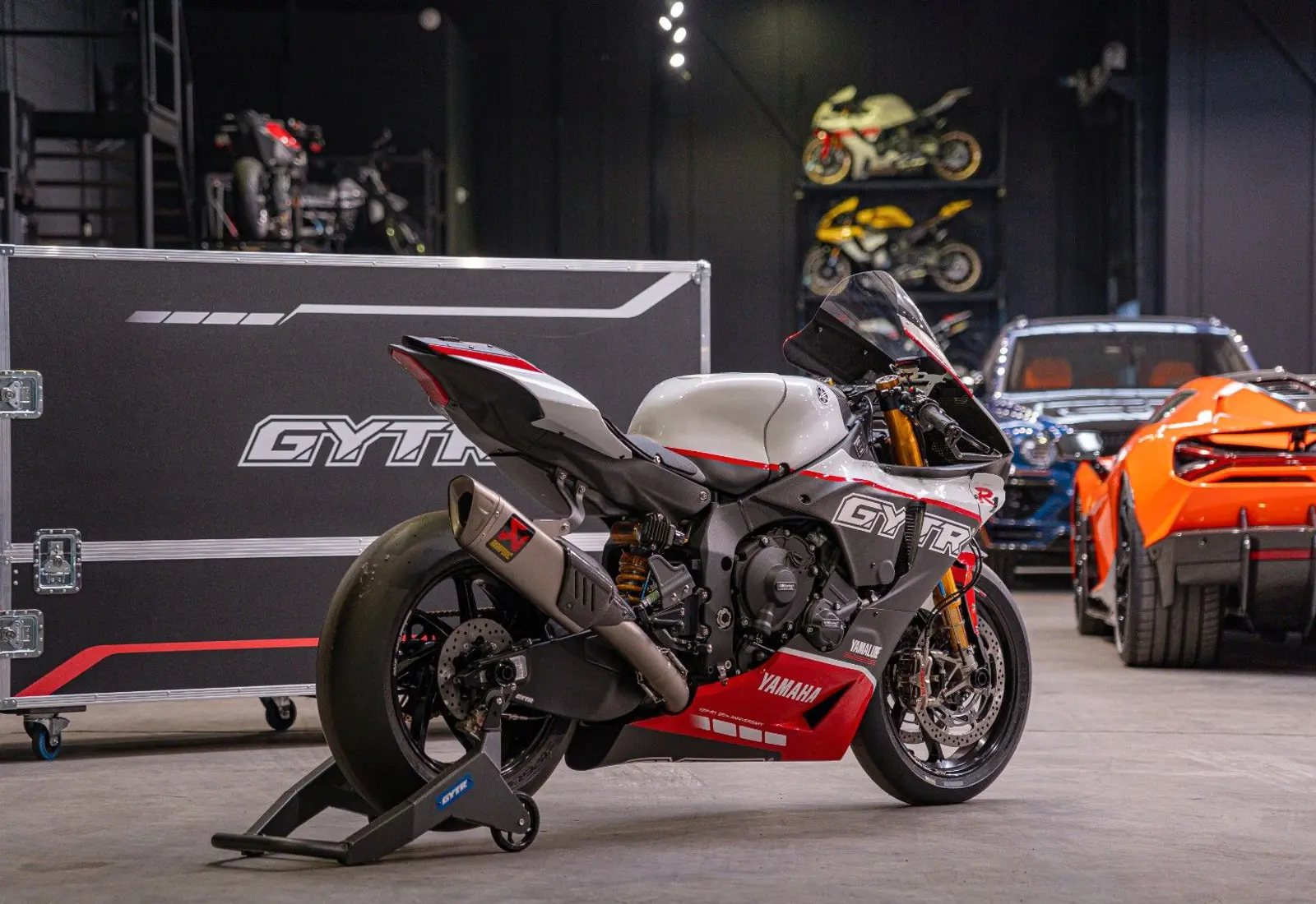 Yamaha R1 GYTR Pro 25th Anniversary Edition * 1 OF 25 * LI - 135620