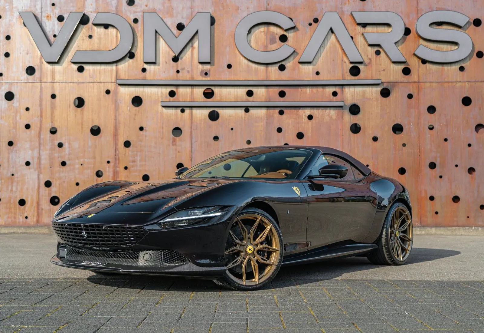 Ferrari Roma Spider * SPECIAL COLOR * ADAS * VENT * 360 * VOLL *  - 136158