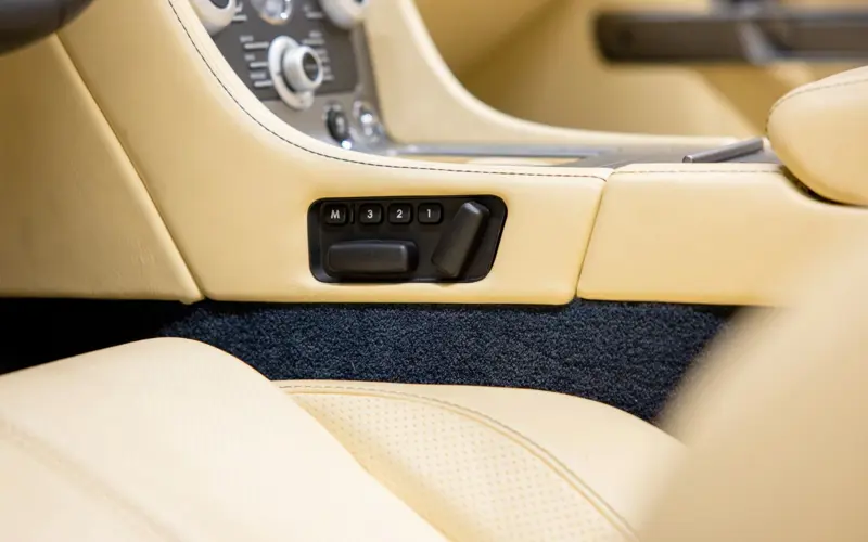 Aston Martin DB9 Volante 6.0 Touchtronic - 125576