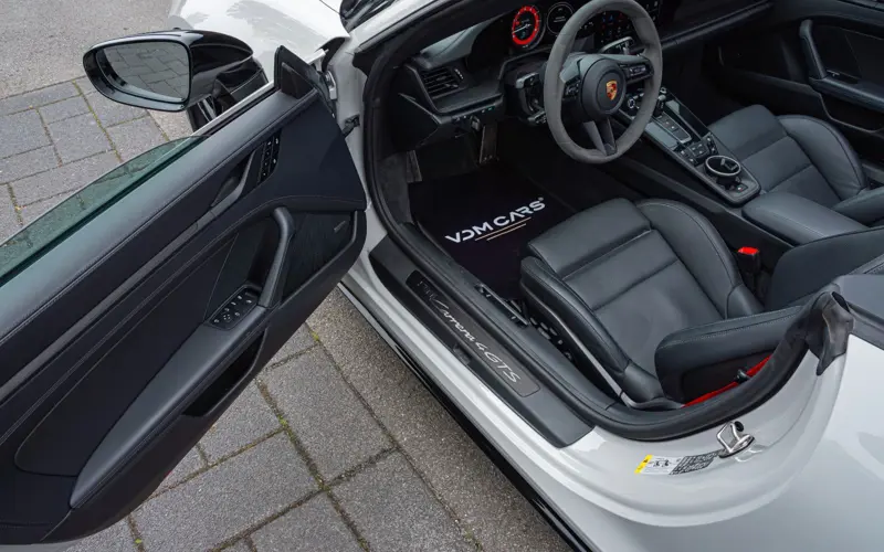 Porsche 911 Carrera 4 GTS Cabrio * 18 WEG * BOSE * SPORT * PASM *  - 84891