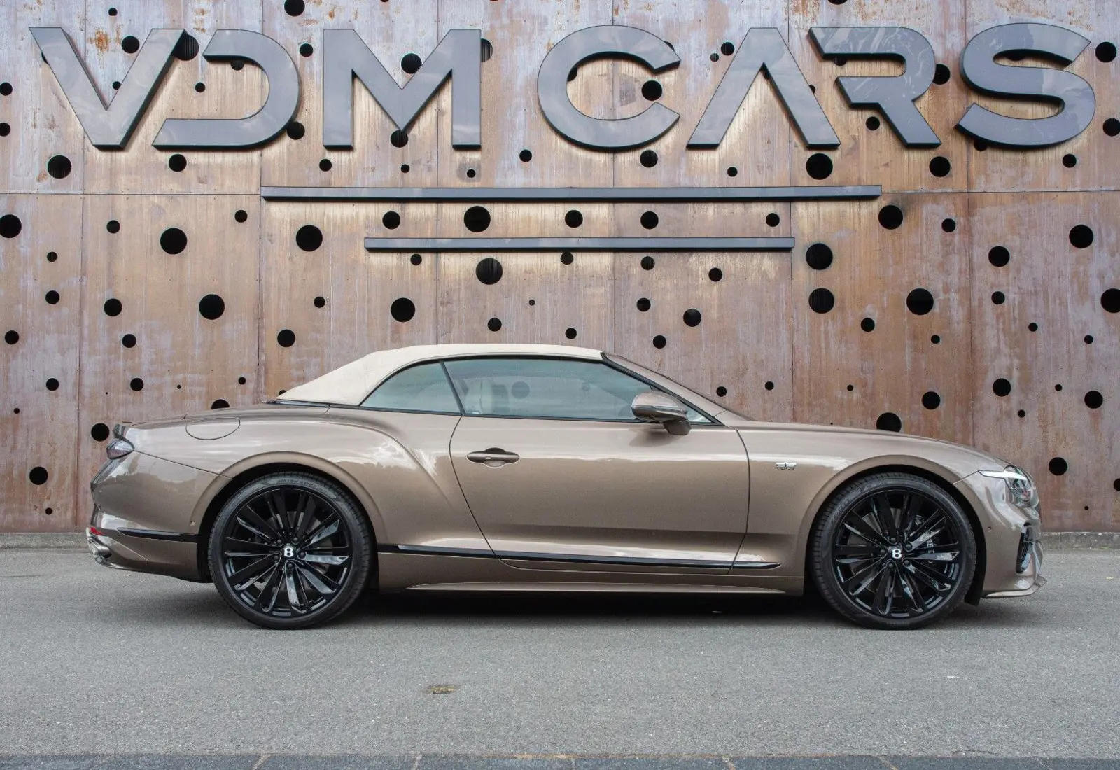 Bentley Continental GTC Speed * AKRAPOVIC * 1st EDITION * VOL - 150086