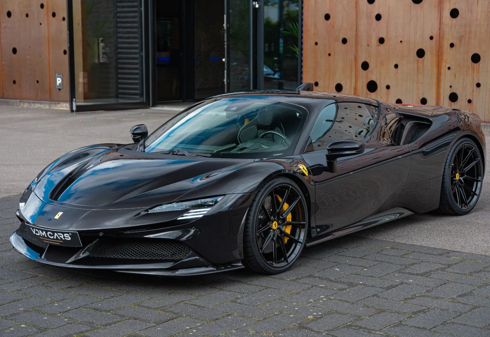 Ferrari SF90 Stradale * NOVITEC * CARBON * CARPLAY * LIFT * JBL *  - 54185