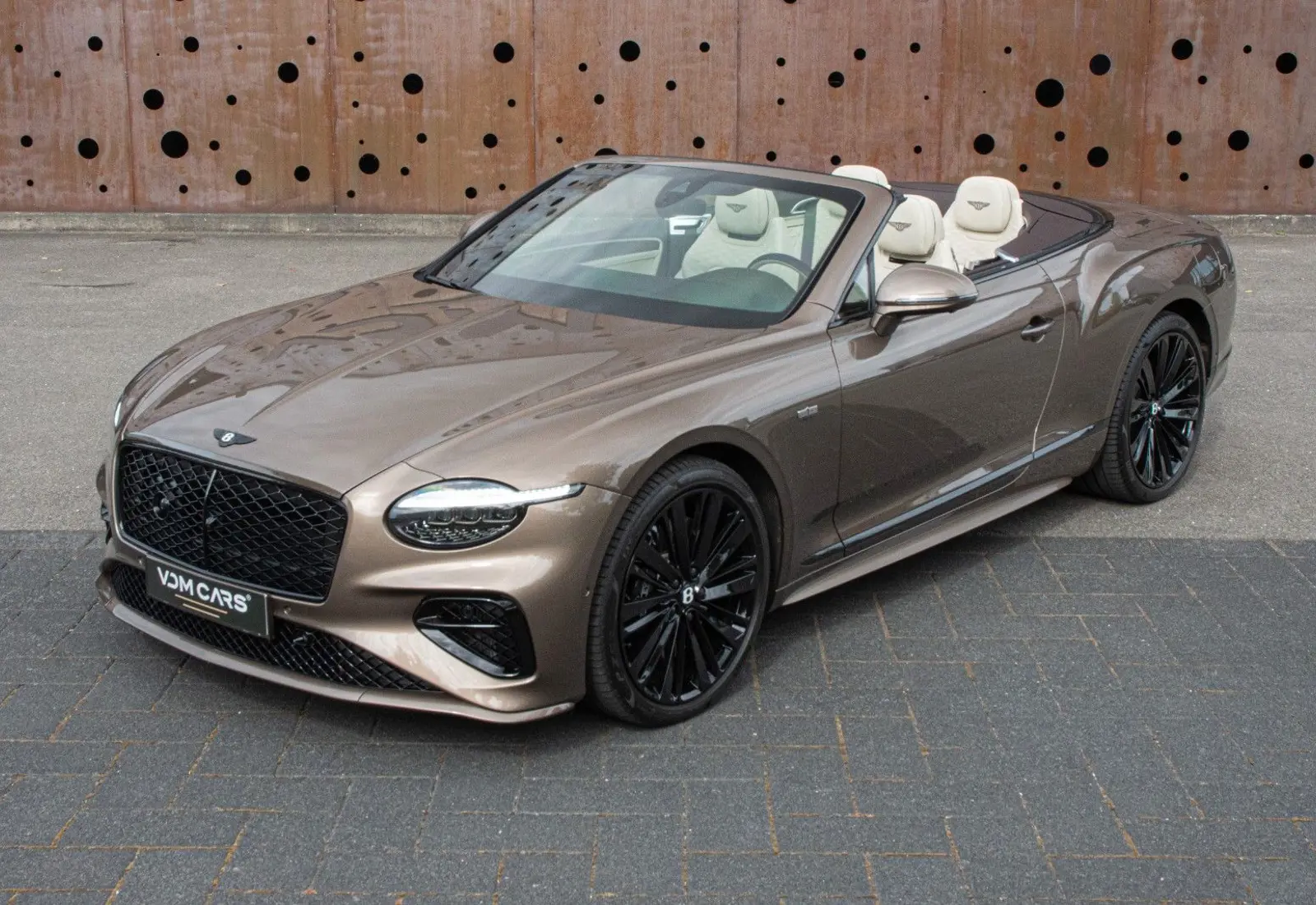 Bentley Continental GTC Speed * AKRAPOVIC * 1st EDITION * VOL - 150080