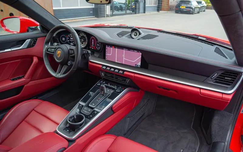 Porsche 911 Turbo S * AKRA * AERO * CARBON * LIFT * 360 * 18-WEG *  - 86213