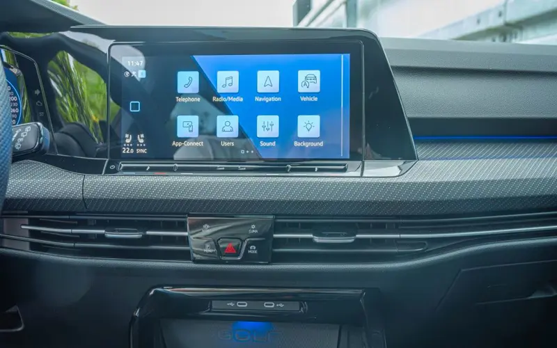 Volkswagen Golf VIII R 4Motion * AKRAPOVIC * STAGE 2 * PANO * PERF - 127692