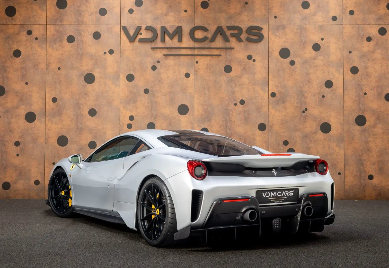 Ferrari 488 3.9 Pista * FULLPPF * LIFT * CARBON *  - 108149