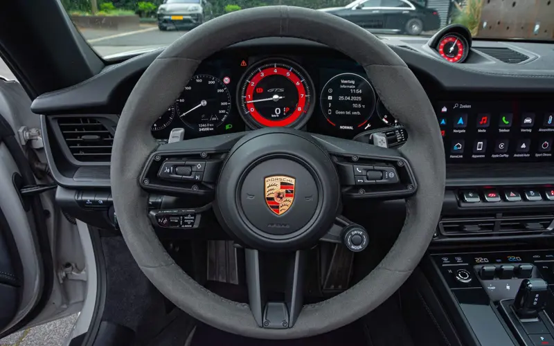 Porsche 992 Carrera 4 GTS Cabrio * 18 WEG * BOSE * SPORT * PASM *  - 86416
