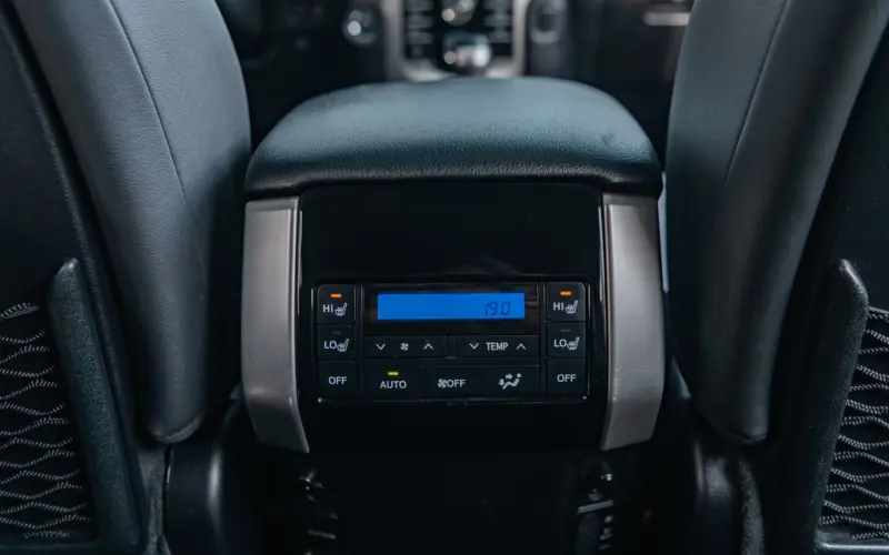 Toyota Land Cruiser 2.8 D-4D Executive * VOLL * 360 * MEMORY - 129163