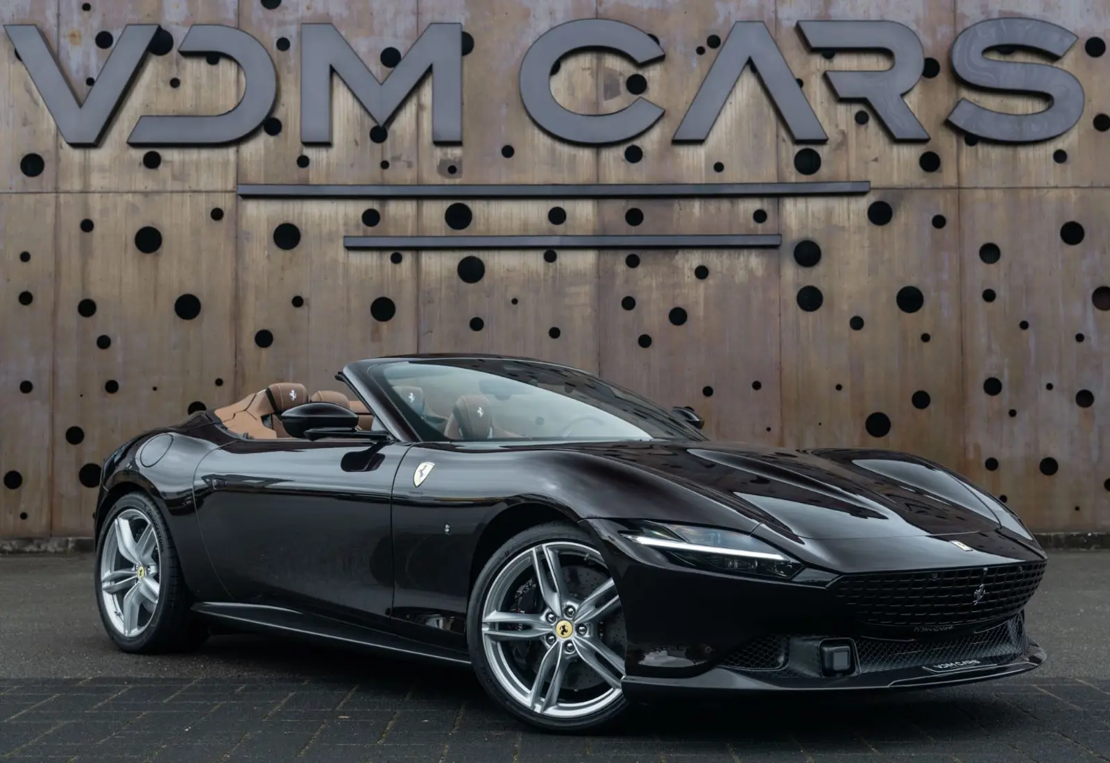 Ferrari Roma Spider * SPECIAL COLOR * ADAS * VENT * 360 * VOLL *  - 131421