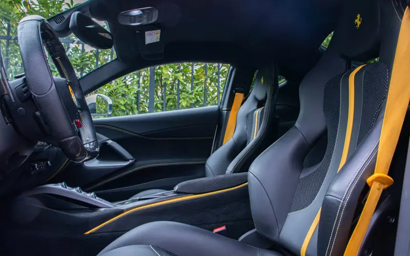 Ferrari 812 Superfast * CARBON SEATS * NEW SERVICE *  - 114390