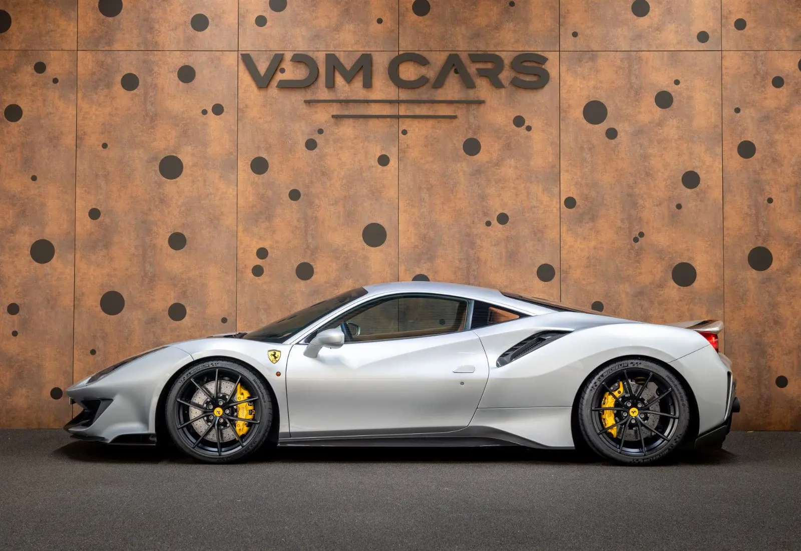 Ferrari 488 3.9 Pista * FULLPPF * LIFT * CARBON *  - 108153