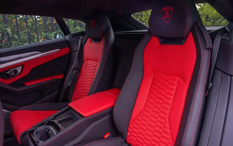 Lamborghini Urus 4.0 V8 * HUD * Pano * B&amp;O * ACC * Massage * 4-Sitz *  - 114701