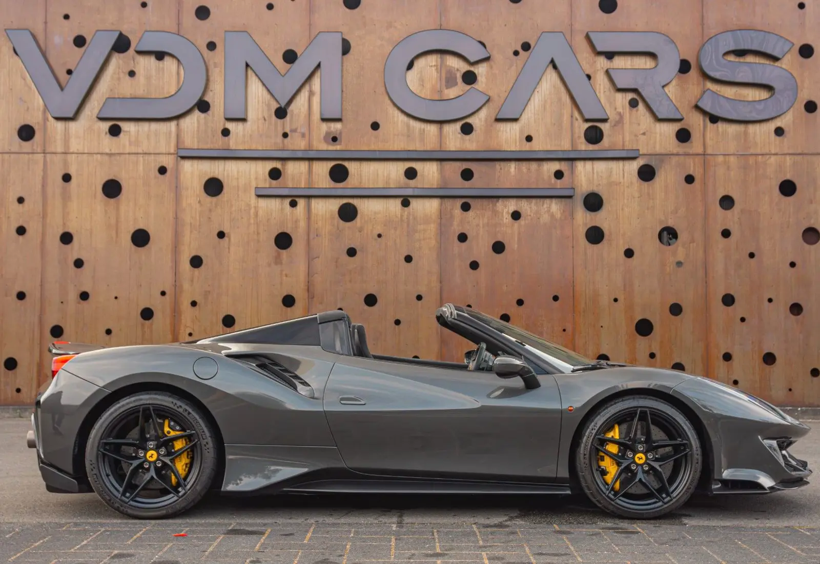 Ferrari 488 Pista Spider * CARBON 12X * ONLY 635KM * NETTO *  - 106697