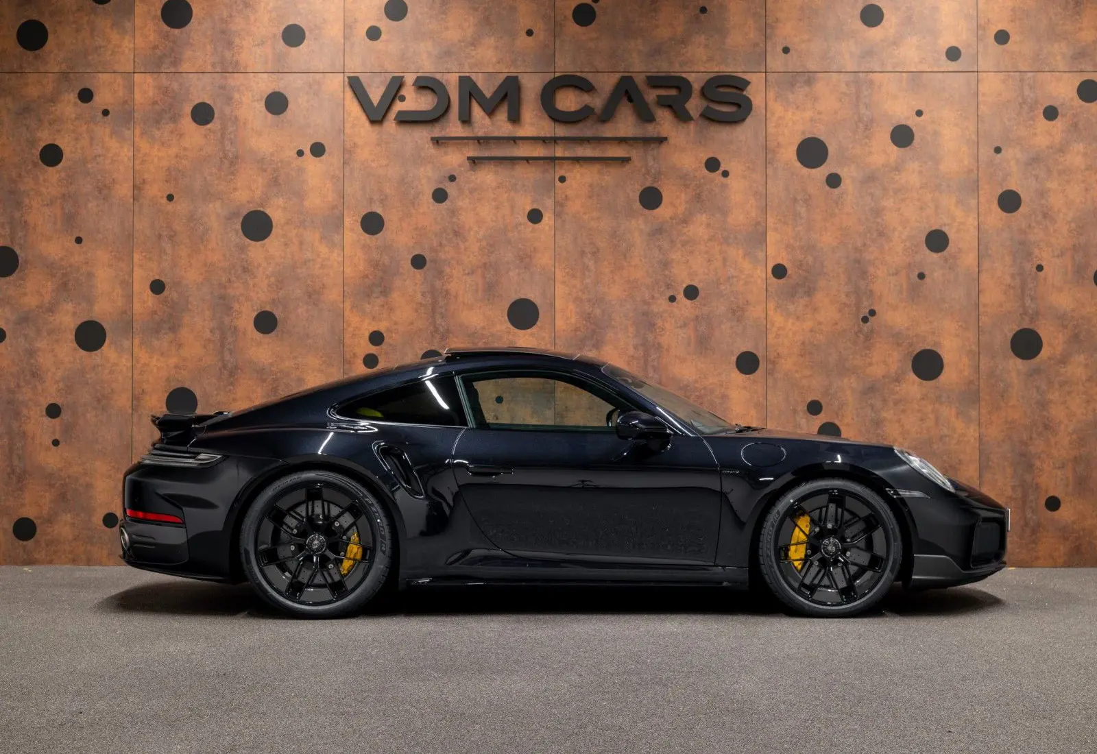 Porsche 911 Turbo S * 992.2 * MY26 * SPORTDES * CARBON EXTERIOR - 145930