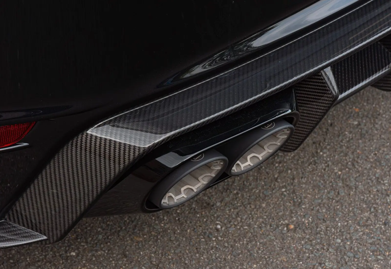 Porsche 911 BRABUS ROCKET R * 1 OF 25 * 900HP * CARBON * LIFT *  - 104799