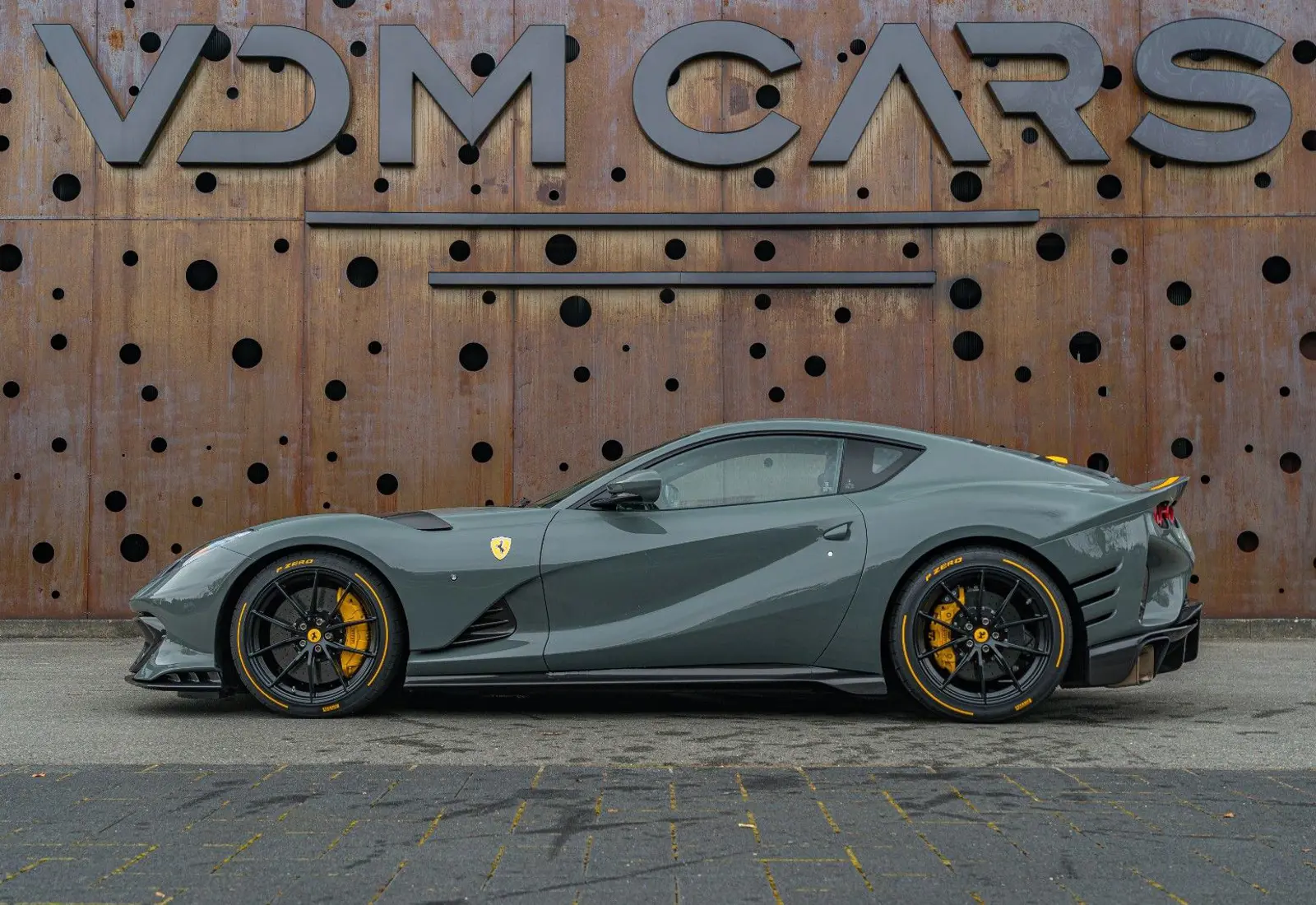 Ferrari 812 Competizione * 1 of 8 color ! * GRIGIO MEDIO *  - 137993