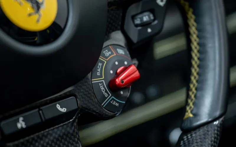 Ferrari F8 Spider * LIFT * AFS1 * CARBON * Racing Seats *  - 144911