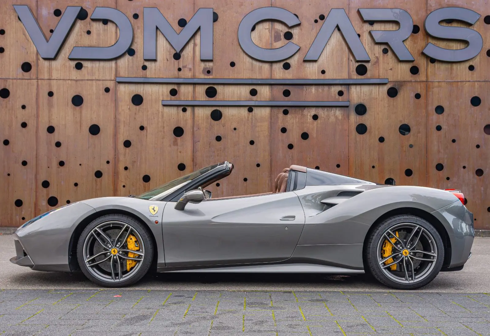 Ferrari 488 Spider HELE * SERVICE NEW * WARRANTY * ELEC.SEAT *  - 112035