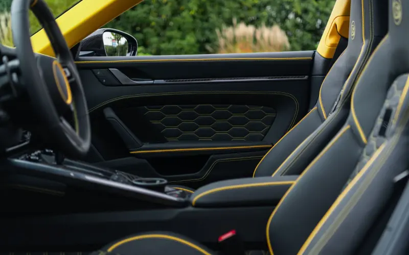 Porsche 992 BRABUS ROCKET R * 1 OF 25 * 900HP * CARBON * LIFT *  - 120197