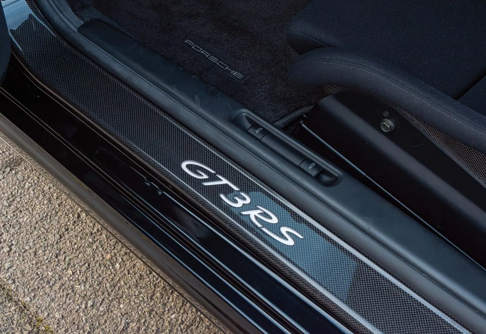 Porsche 911 GT3 RS * ONLY 2.300KM! * PCCB * PASM * CLUBSPORT *  - 126887