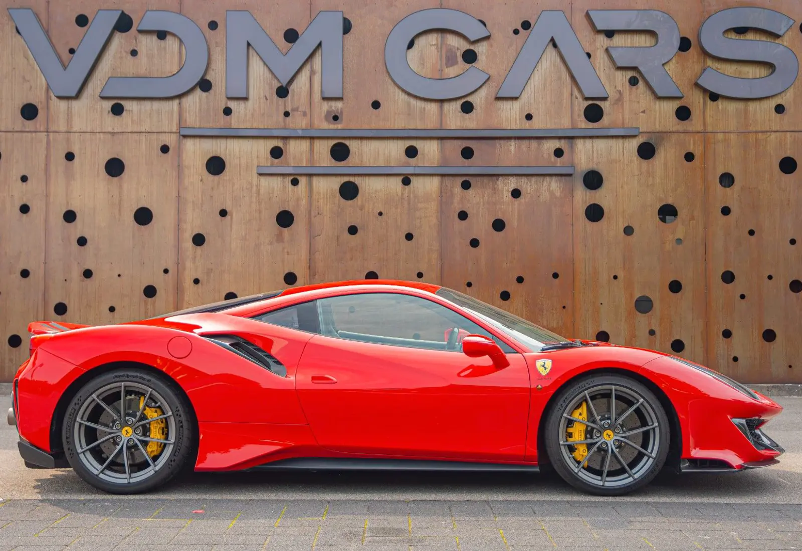 Ferrari 488 Pista * CARBON (9x) * MWST * SERVICE NEW * LIMITED *  - 60576