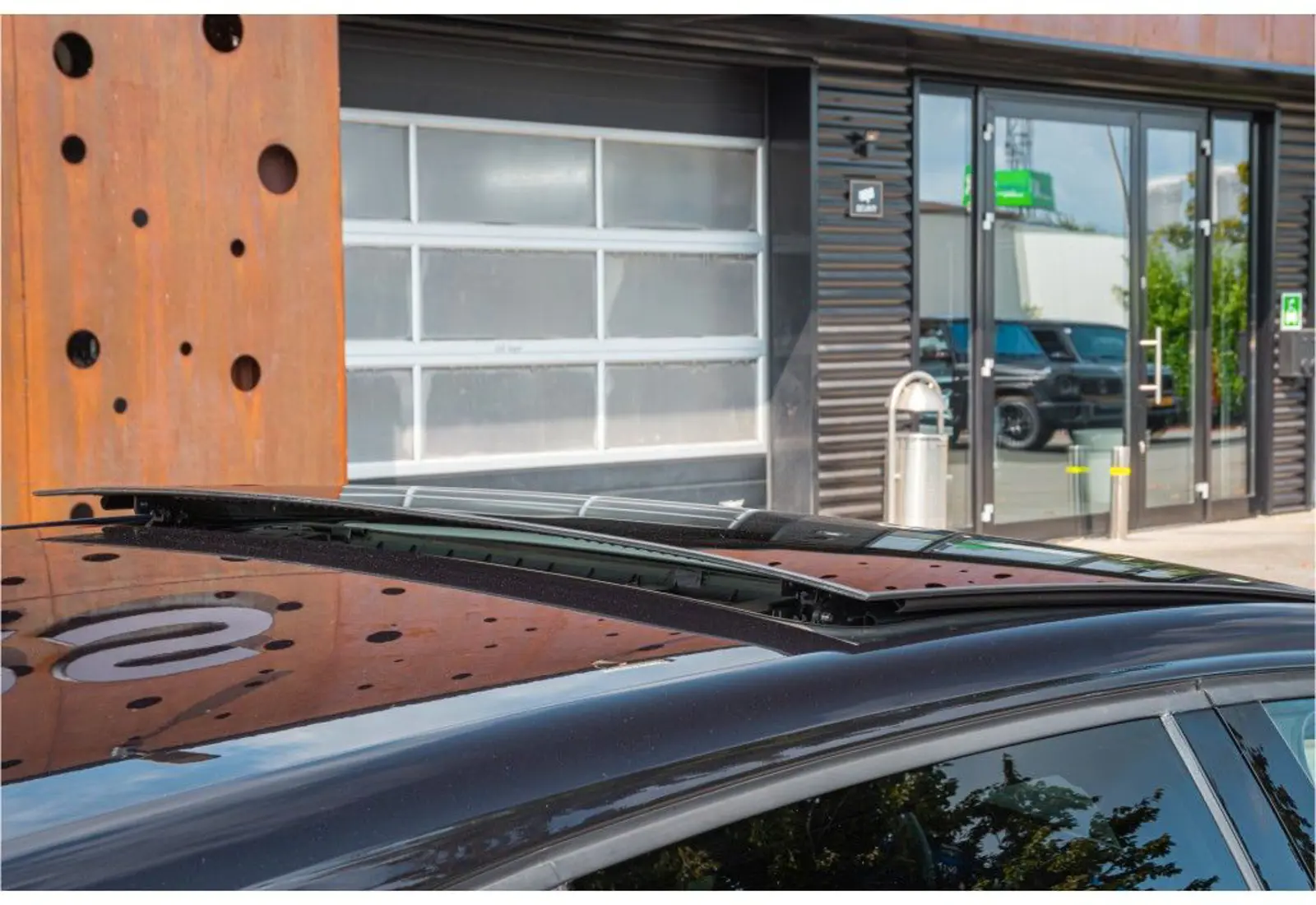 Volkswagen Golf VIII R 4Motion * AKRAPOVIC * STAGE 2 * PANO * PERF - 127685