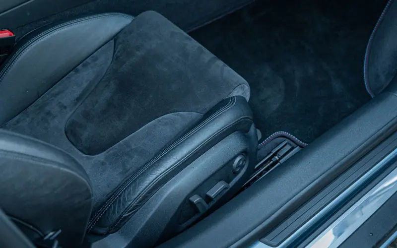Audi R8 Coupe 4.2 FSI quattro * HANDSCHALTER * TITAN * B&amp;O - 167873