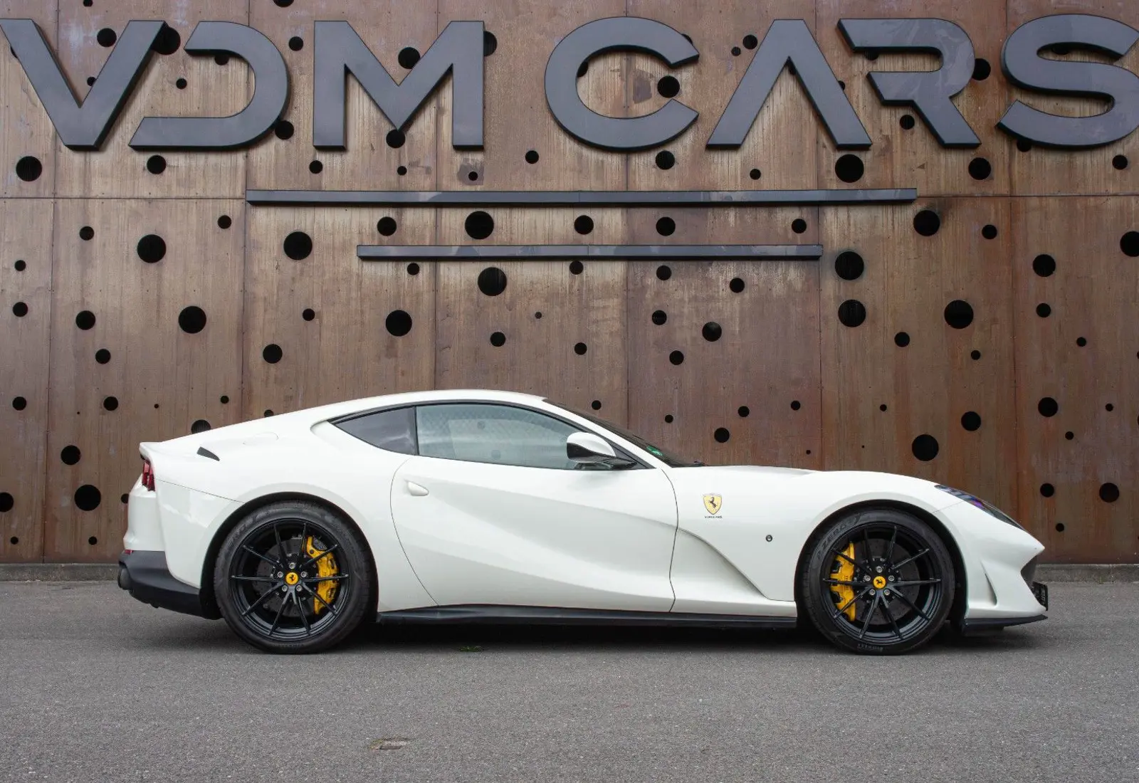 Ferrari 812 Superfast * CARBON SEATS * NEW SERVICE *  - 114386
