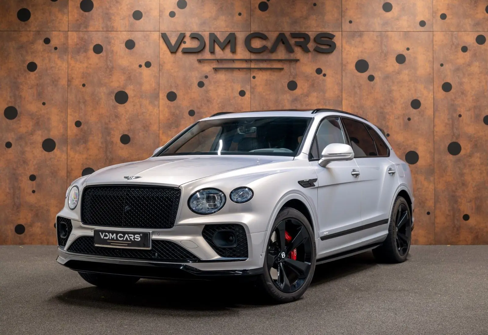 Bentley Bentayga 3.0 Hybrid 4WD * FIRST EDITION * NAIM *  - 135315
