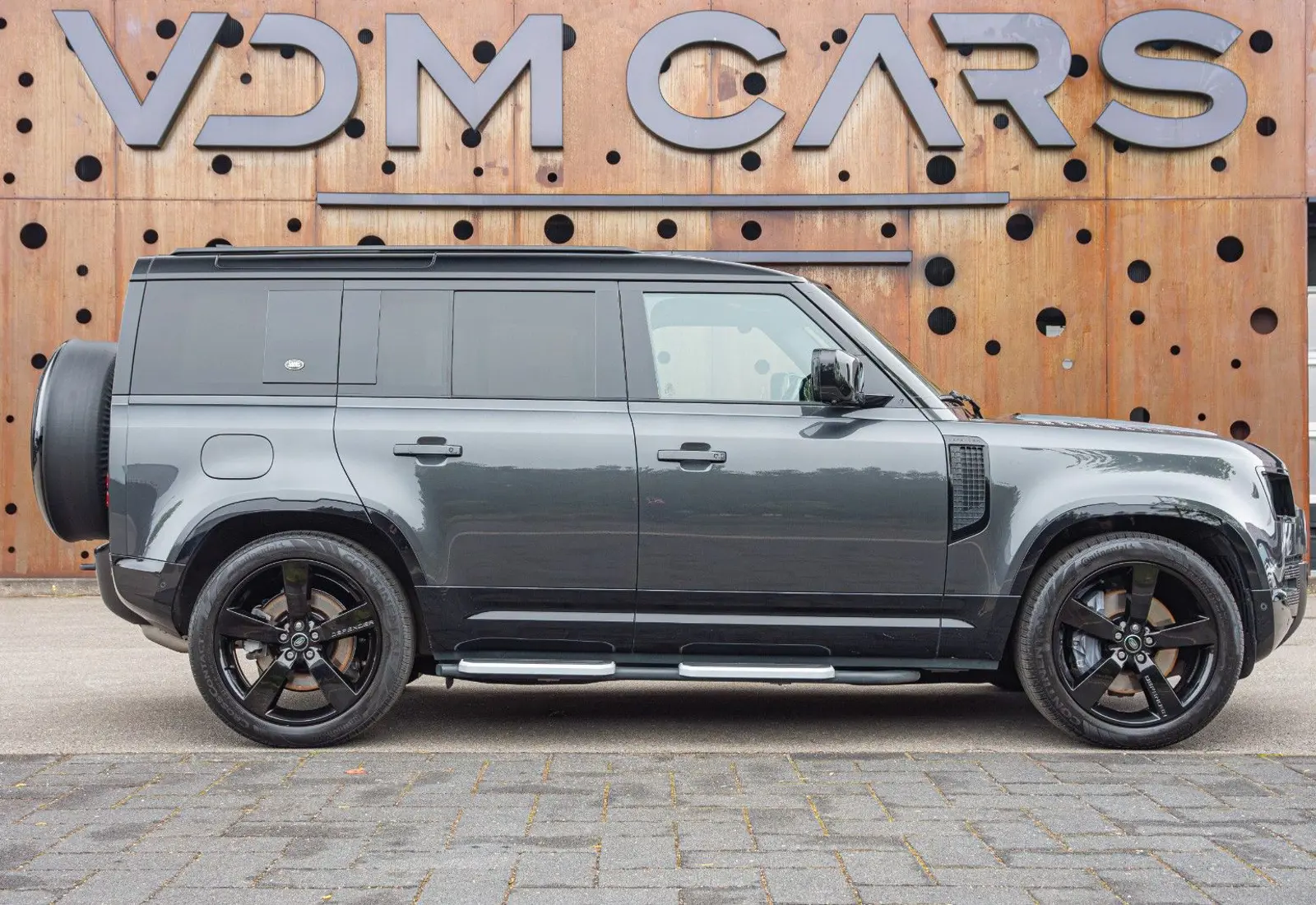Land Rover Defender 3.0 D300 MHEV HSE 110 * MERIDIAN * PANO *  - 84851