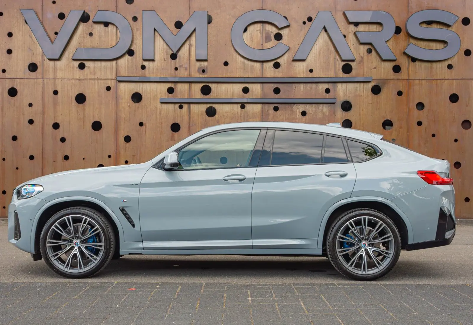 BMW X4 xDrive 20 i M Sport * PANO * HARMAN * 360 * SHADOW *  - 107516