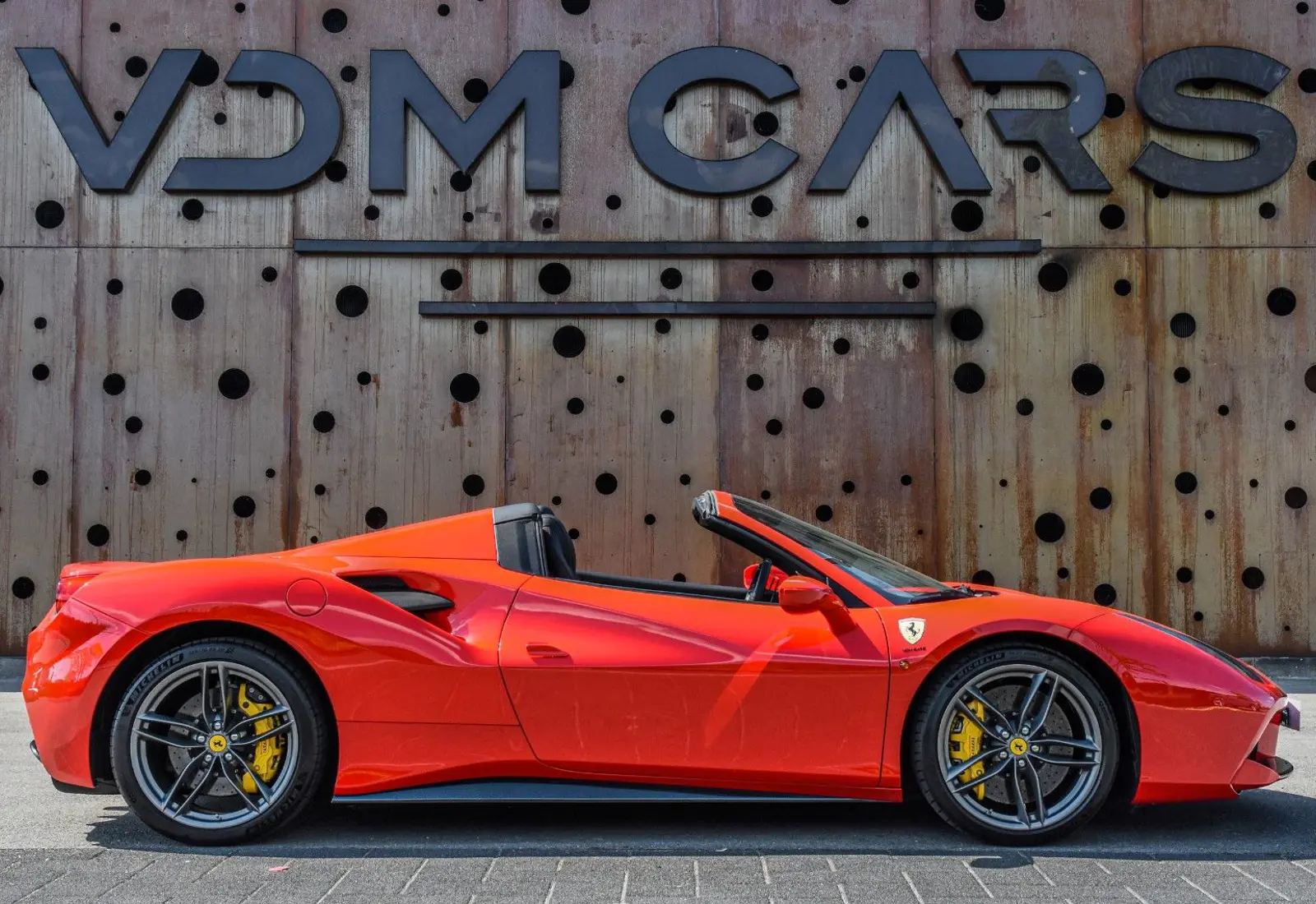 Ferrari 488 Spider * CARBON (6x) * Carbon Int/Ext * Elec.Seat - 109843