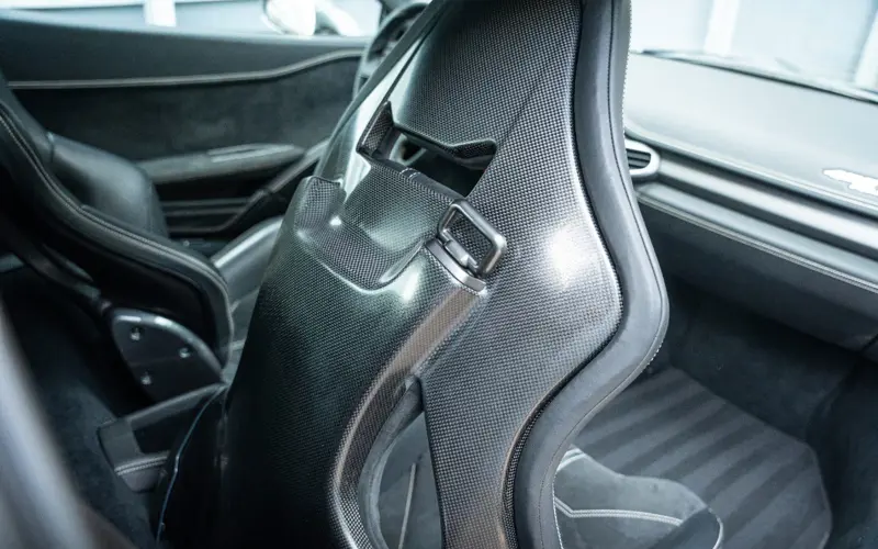 Ferrari 458 Italia * CARBON SEATS * LIFT * AFS * CAMERA * MWST *  - 153660